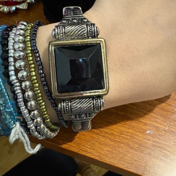Jewelry - Black Stone Silver Bracelet